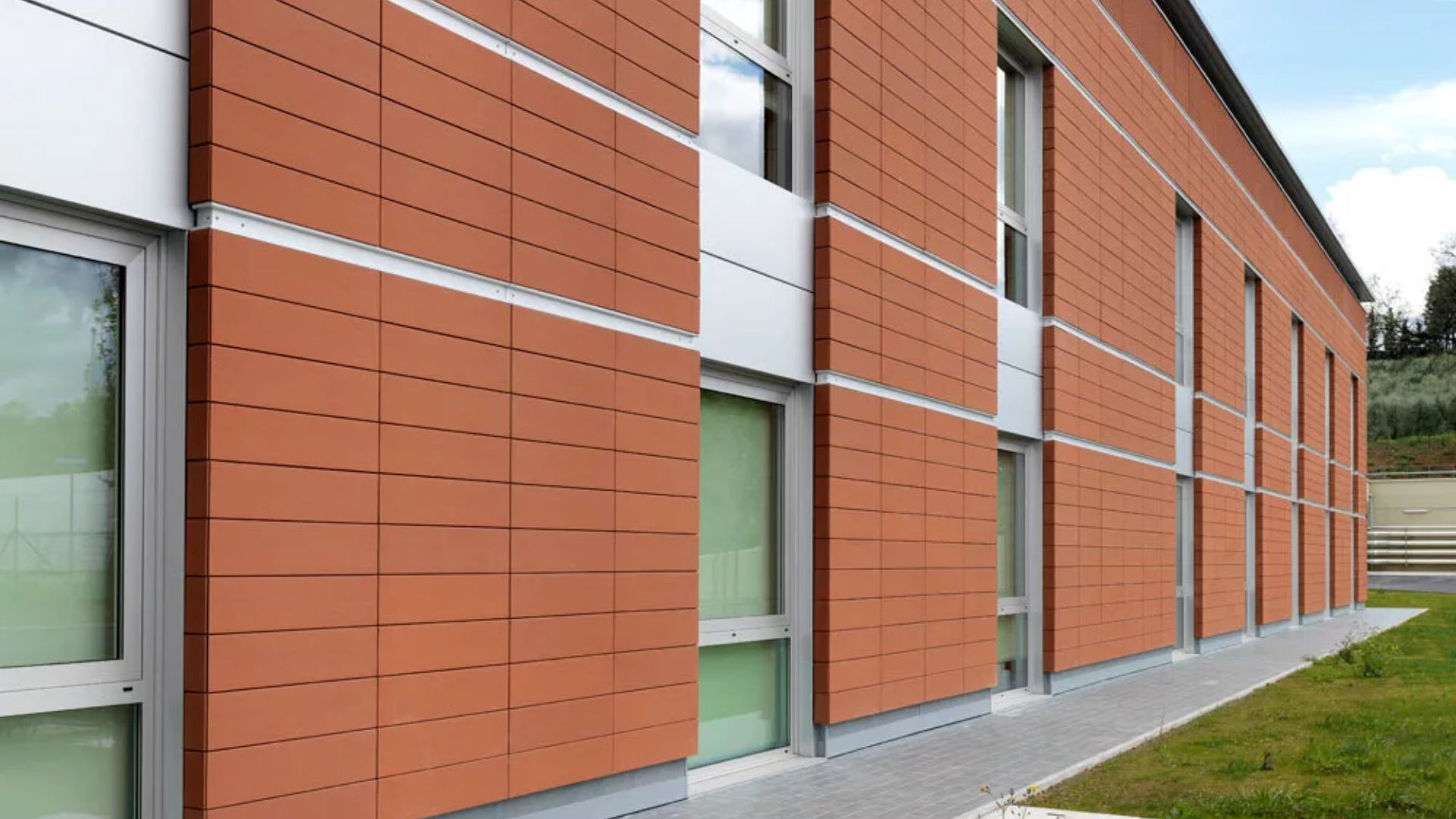 Comparing Different Types of Wall Cladding: Pros and Cons