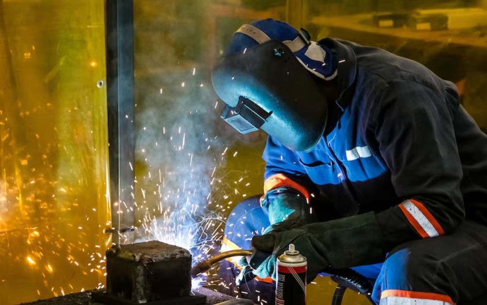 Manual Welding Equipment and Tools: Essential Gear for the Job